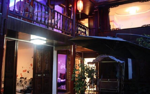 Lijiang Butterfly Inn