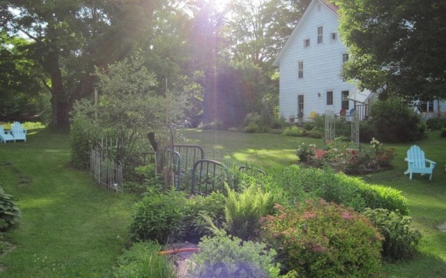 Maple House Bed & Breakfast