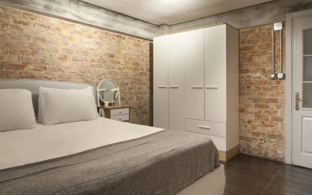 Chic and Central Flat in the Heart of Beyoglu