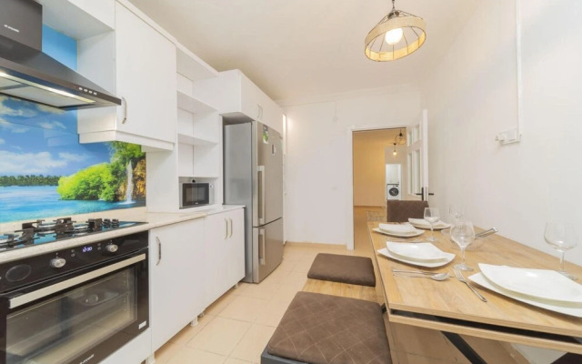 Gorgeous Flat With Mountain View In Antalya