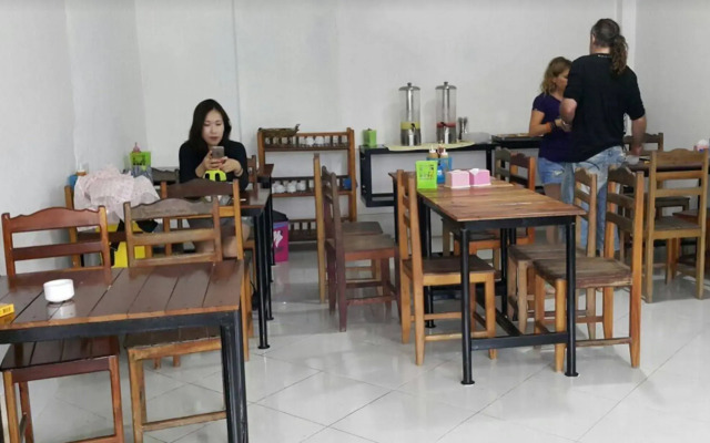 Mountain View Riverside Boutique Hotel