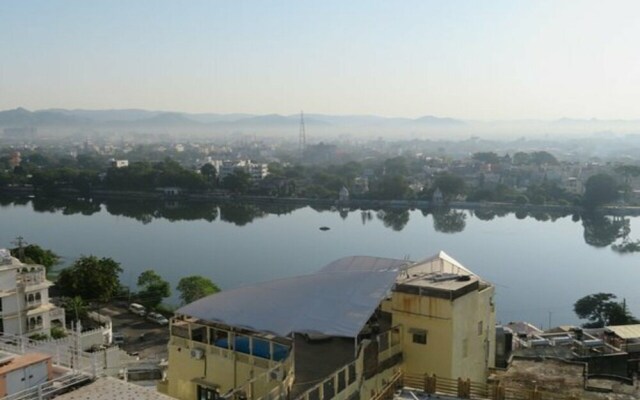 Ambavgarh Palace