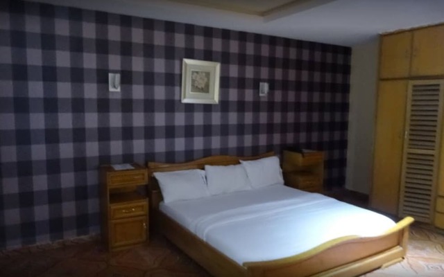 Laropa Hotels And Suites
