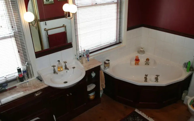 Remarkable 6-bedroom Villa in Pennine Barnsley