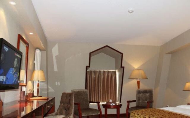 Qingdao Jinhong Sea View Holiday Hotel