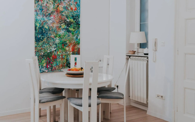 Salon Apartment in Dorcol Historical