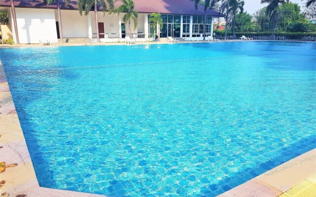 Fantastic sea View Beach Condo