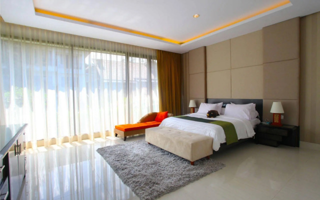 Harmony Hilltop City View 4BR Villa With Pool