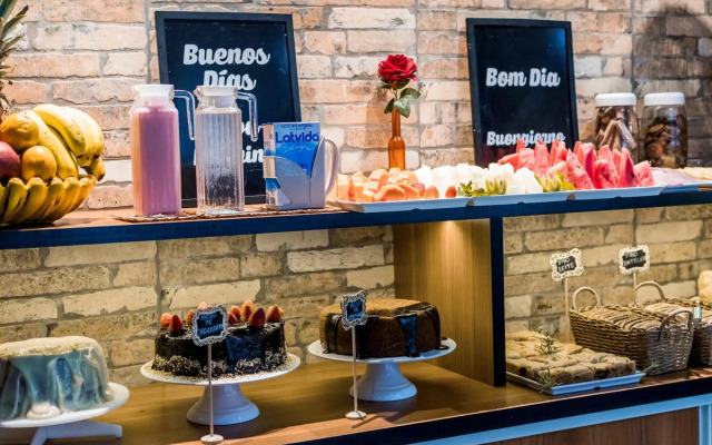 Rezende Suites Hotel