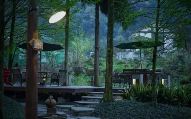 Tianfu Honggu · Gengdu Taoyuan Resort