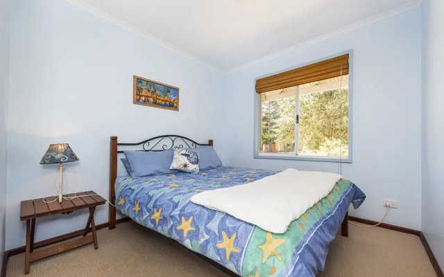 Beach Break - Family Accommodation With Ocean Views