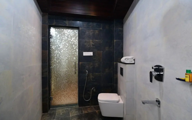 Om Stay Well By FabHotel