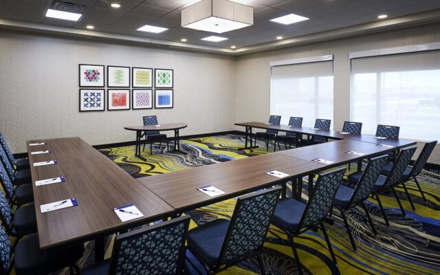 Holiday Inn Express and Suites Brantford by IHG