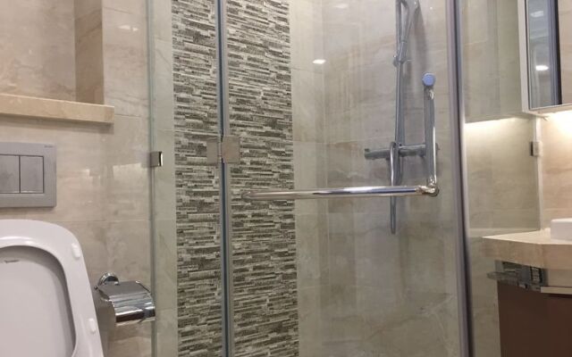 Luxury Apartmentel Vinhomes Golden River