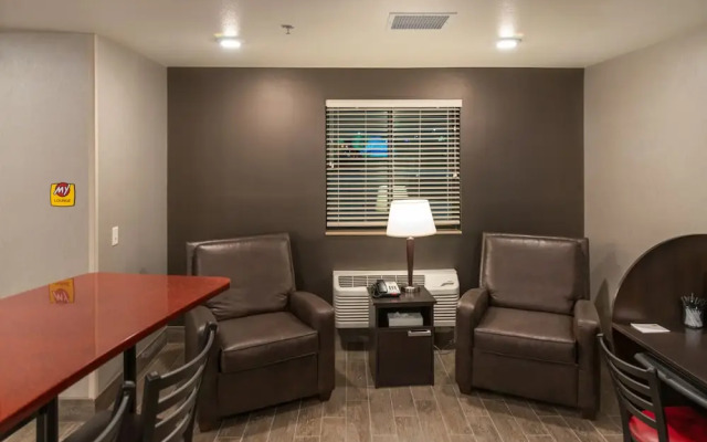 My Place Hotel Wixom Novi Detroit