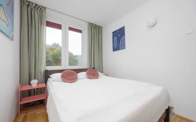 Apartment With Balcony by Renters