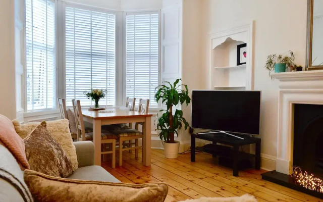 1 Bedroom Morningside Apartment