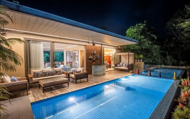 Avior by Hireavilla - 4BR w Infinity Pool in Parra