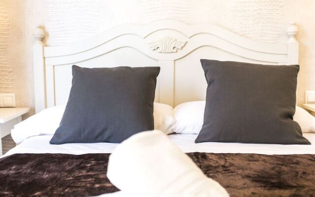 Total Valencia Old City Luxury
