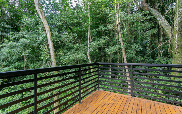 Casa moderna a 10min da Praia SER310