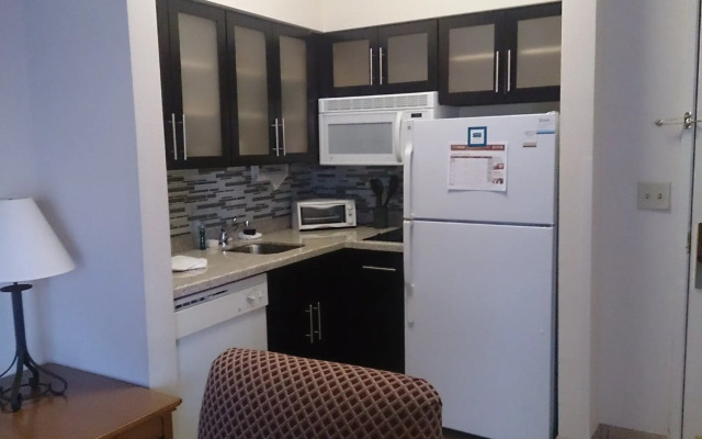 Staybridge Suites Columbus-Airport by IHG