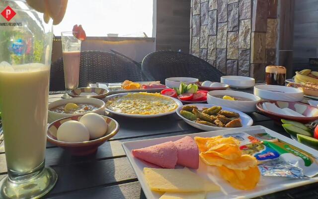Pyramids Residence Guest House