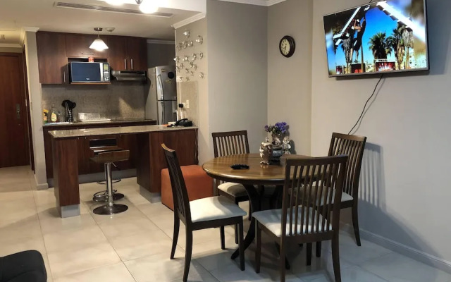 Luxury Suites Riverfront GYE
