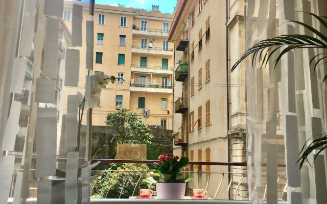 Genova Center Apartment - San Martino