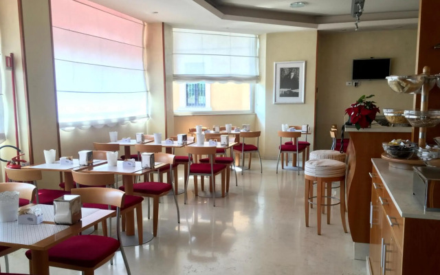 Hotel Riviera