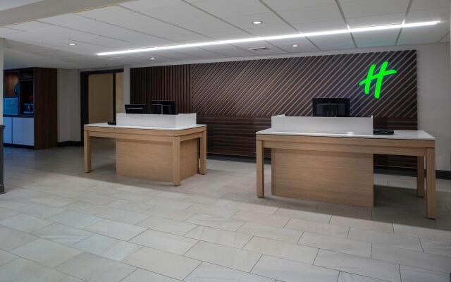 Holiday Inn & Suites Marlborough by IHG