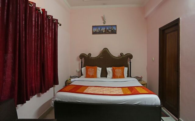 OYO 6001 Hotel City Palace