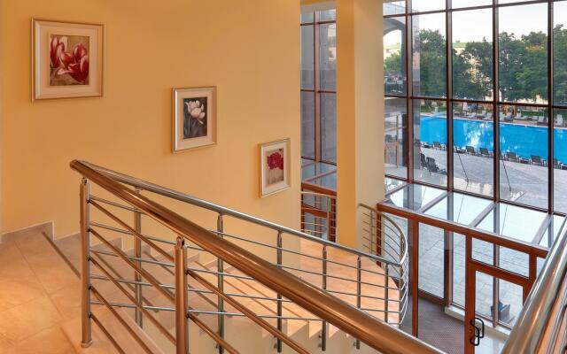 Apart Hotel Golden Line