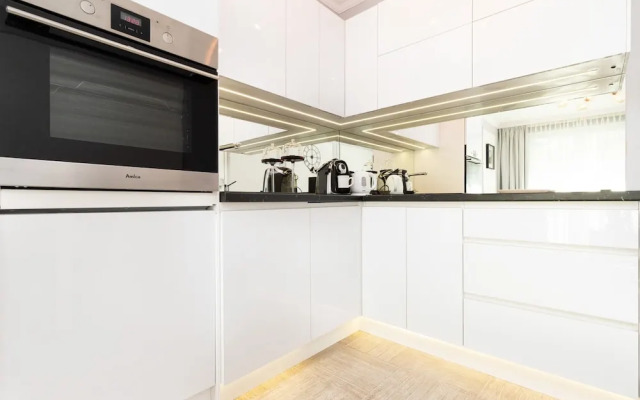 Apartment Piastowska Gdansk by Renters