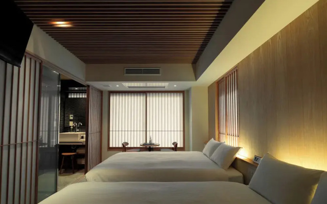 Asuite Hakata by ASUMIRU