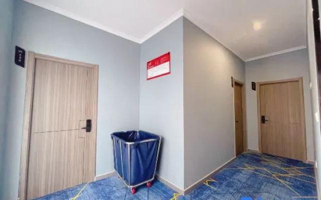 Ling Hang Hotel – Guest Rooms – Zhengzhou