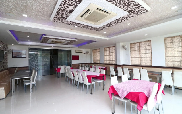 OYO 2188 Sunrise Resort