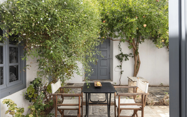 Bratsera Hotel Hydra