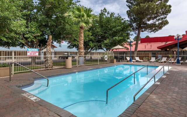 Best Western Swiss Clock Inn