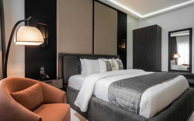Dluxe Premium Hotel