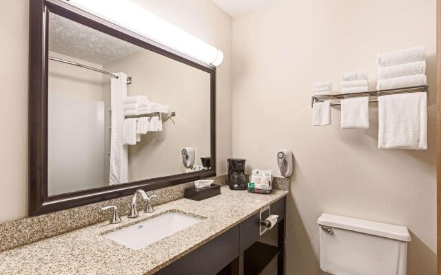 Quality Inn Petoskey-Harbor Springs