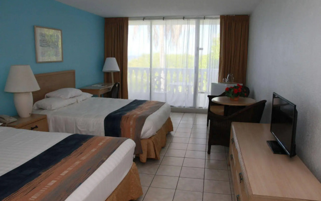 Mangrove Beach Corendon Curacao All-Inclusive Resort, Curio by Hilton
