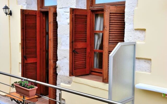 Minares Traditional Houses