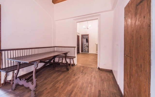 Close to The Duomo Exquisite 4BD