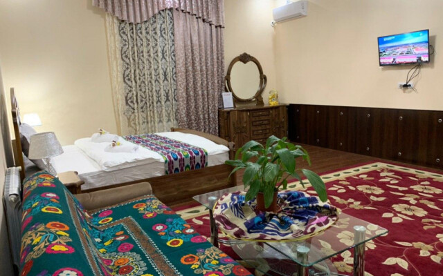 Sitorabonu Guesthouse