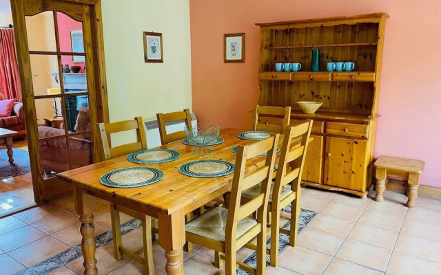 Convenient Spacious 3 Bedroom Home in Kenmare Town