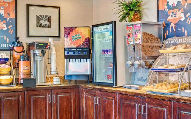 The Longleaf Hotel