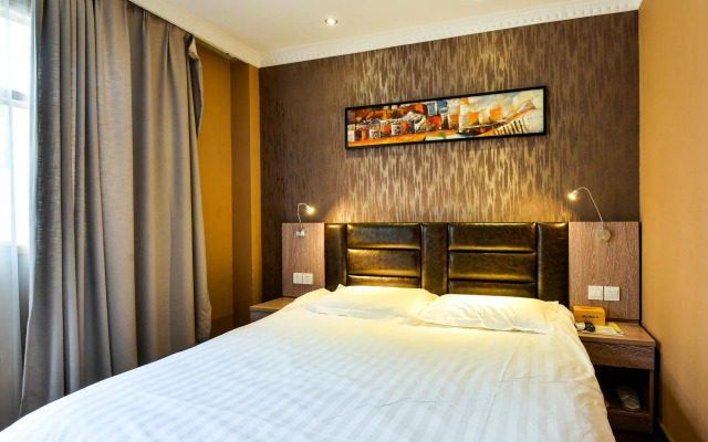 Shanghai Fish Inn Bund