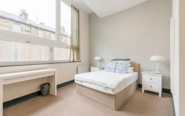 JOIVY Cosy Rooms In In Newington