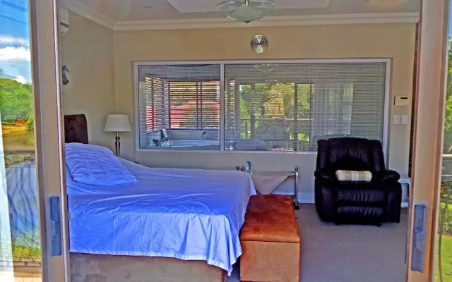 Jeanette's Villa at Westlake
