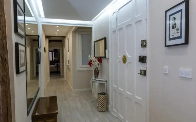 Espacioso Apartamento a estrenar!! Casco Viejo